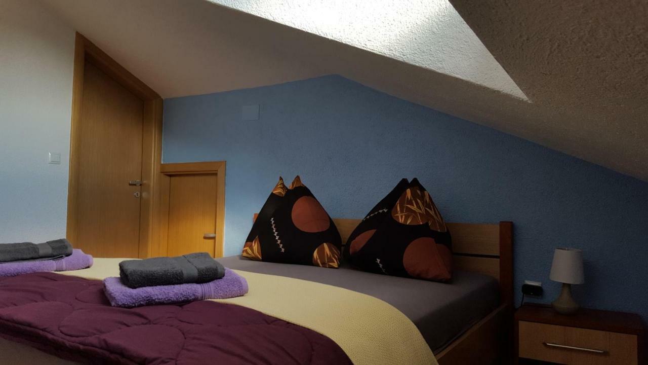 Apartments Dream House Zaton Затон Екстериор снимка